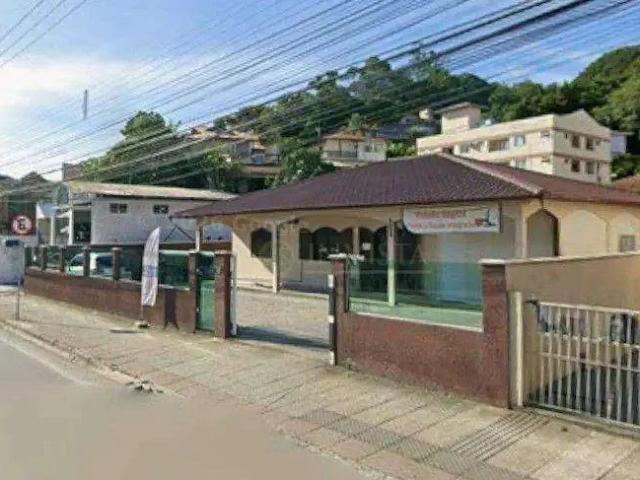 Casa / Sobrado Comercial para Venda em Florianópolis/SC Saco Grande 5 Quartos