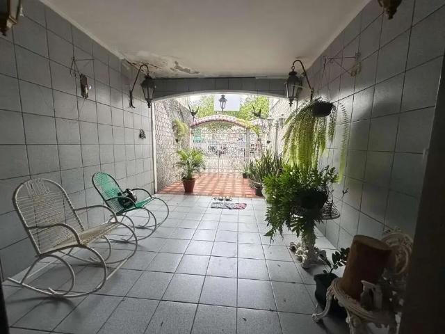 Casa / Sobrado Comercial para Venda em Itabaiana/SE Centro 3 Quartos