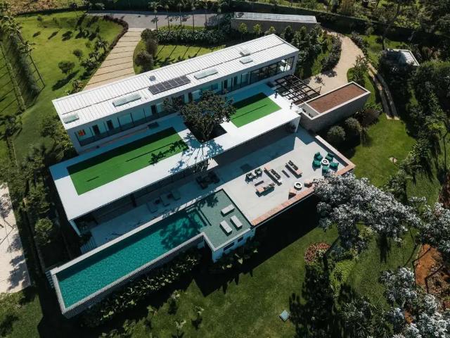 Casa / Sobrado Comercial para Venda em Joanópolis/SP Paiol Grande