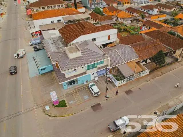 Casa / Sobrado Comercial para Venda em Joinville/SC Comasa 3 Quartos