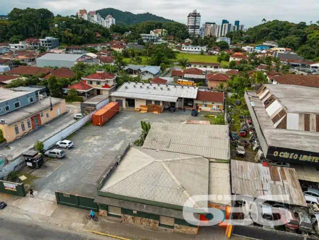 Casa / Sobrado Comercial para Venda em Joinville/SC Anita Garibaldi