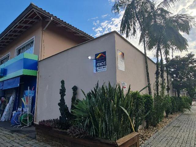Casa / Sobrado Comercial para Venda em Joinville/SC Anita Garibaldi