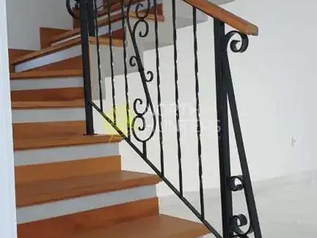 Casa / Sobrado Comercial para Venda em Joinville/SC Atiradores 3 Quartos
