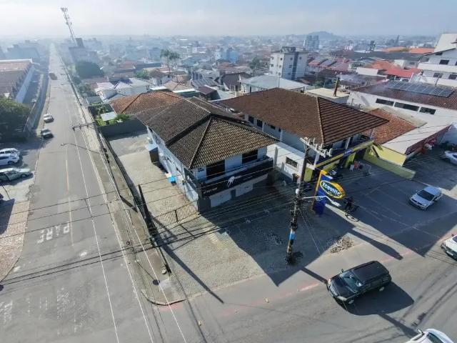 Casa / Sobrado Comercial para Venda em Joinville/SC Aventureiro