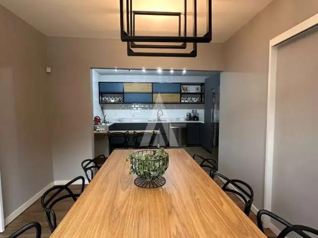 Casa / Sobrado Comercial para Venda em Joinville/SC Bucarein
