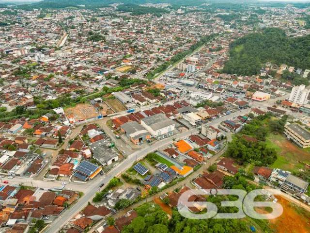 Casa / Sobrado Comercial para Venda em Joinville/SC Guanabara