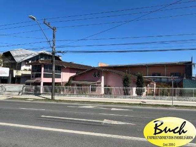Casa / Sobrado Comercial para Venda em Joinville/SC Floresta 3 Quartos