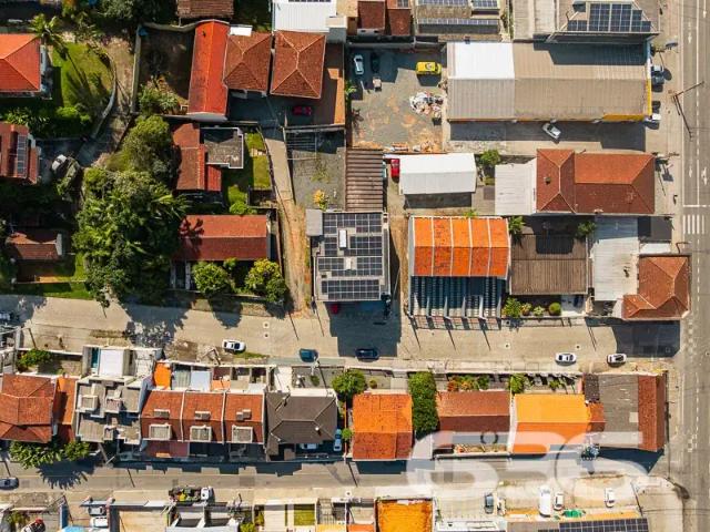 Casa / Sobrado Comercial para Venda em Joinville/SC Floresta 6 Quartos