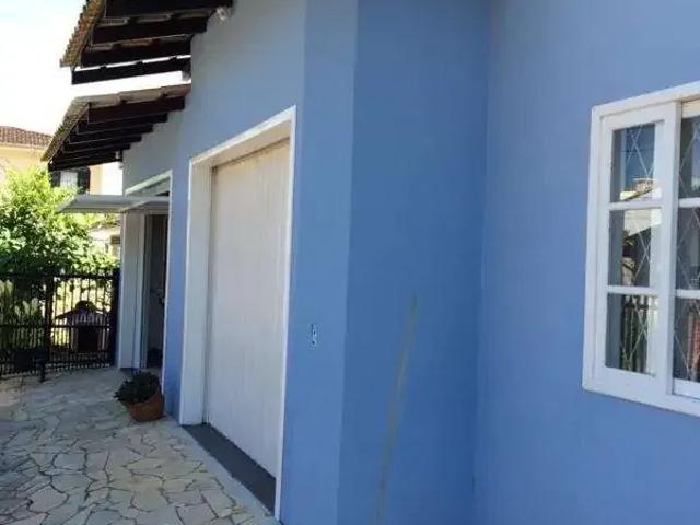 Casa / Sobrado Comercial para Venda em Joinville/SC Iririú