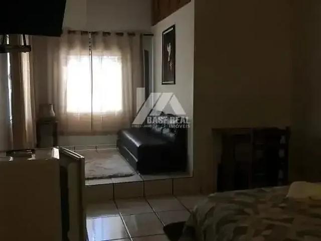 Casa / Sobrado Comercial para Venda em Jacarezinho/PR Vila Ageo