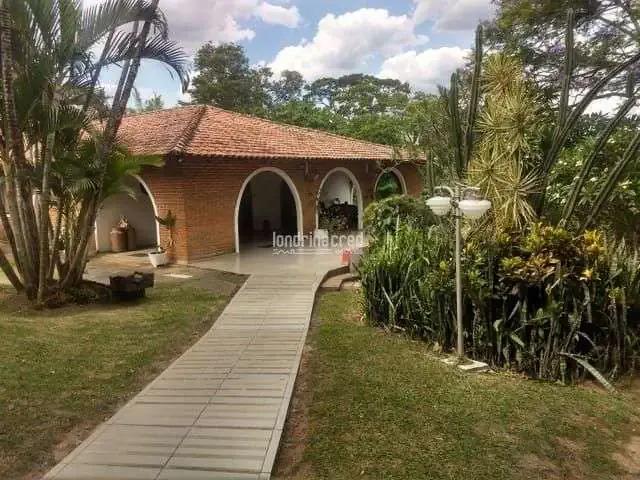 Casa / Sobrado Comercial para Venda em Jacarezinho/PR Centro 25 Quartos