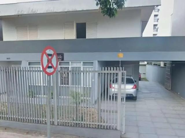 Casa / Sobrado Comercial para Venda em Londrina/PR Centro 4 Quartos