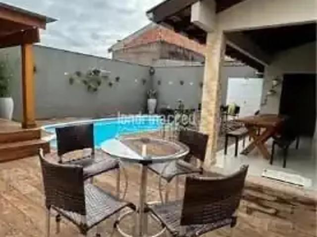 Casa / Sobrado Comercial para Venda em Londrina/PR Conjunto Habitacional Milton Gavetti