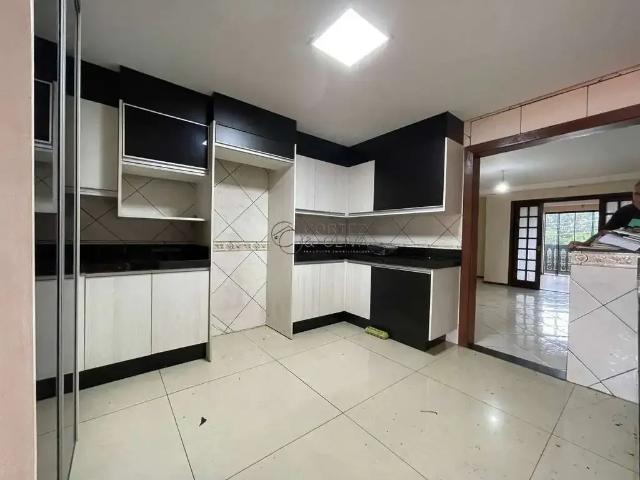 Casa / Sobrado Comercial para Venda em Londrina/PR Leonor
