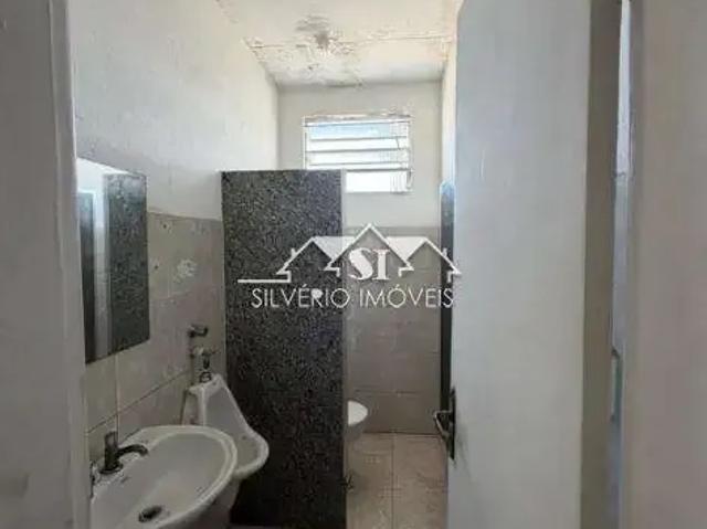 Casa / Sobrado Comercial para Venda em Magé/RJ Centro