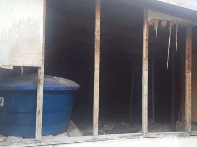 Casa / Sobrado Comercial para Venda em Manaus/AM Centro 4 Quartos