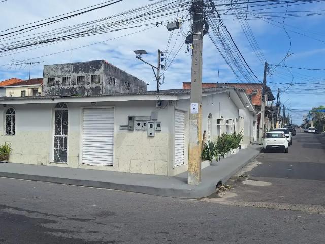 Casa / Sobrado Comercial para Venda em Manaus/AM Cidade Nova