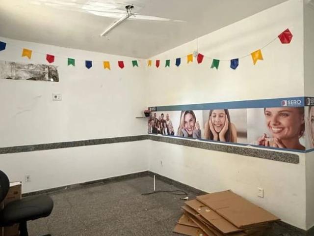 Casa / Sobrado Comercial para Venda em Manaus/AM Adrianópolis