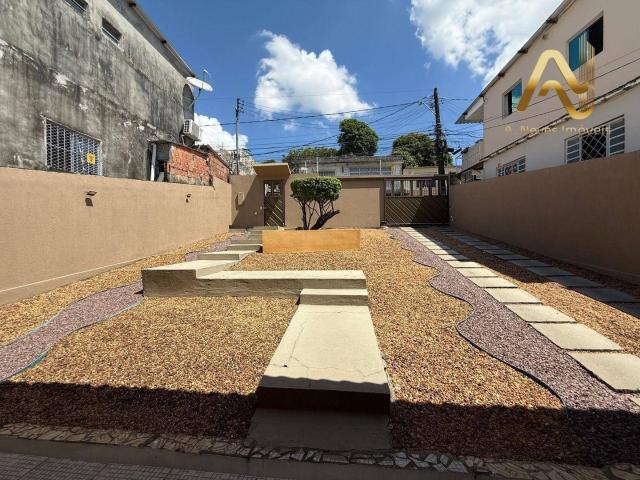 Casa / Sobrado Comercial para Venda em Manaus/AM São Francisco 4 Quartos