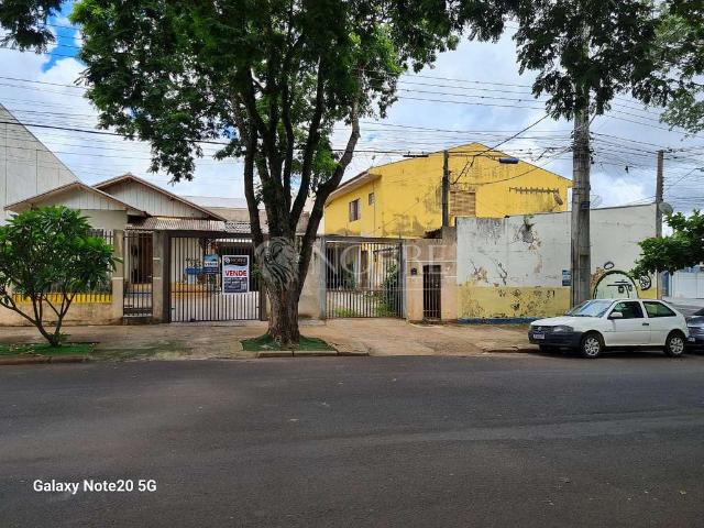 Casa / Sobrado Comercial para Venda em Maringá/PR Vila Morangueira