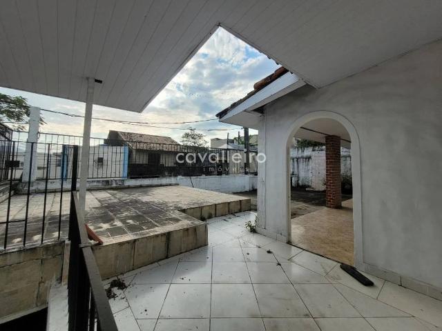 Casa / Sobrado Comercial para Venda em Maricá/RJ Centro 3 Quartos