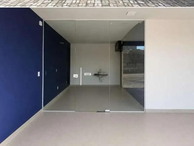 Casa / Sobrado Comercial para Venda em Natal/RN Barro Vermelho