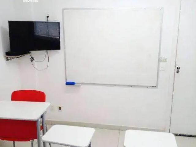 Casa / Sobrado Comercial para Venda em Niterói/RJ Piratininga