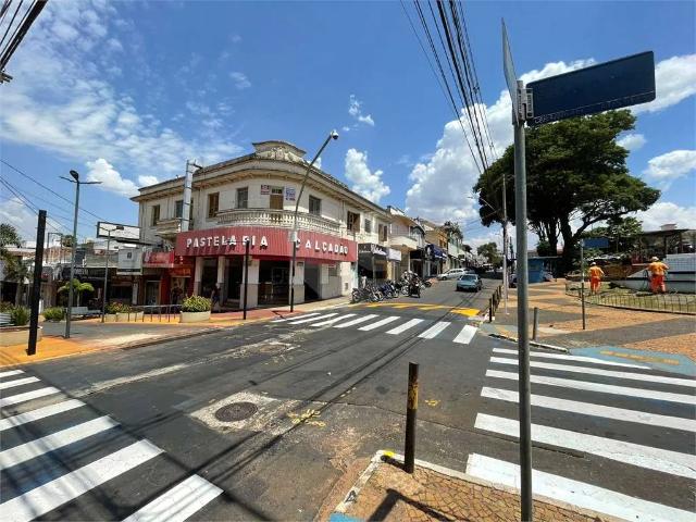 Casa / Sobrado Comercial para Venda em São Carlos/SP Centro