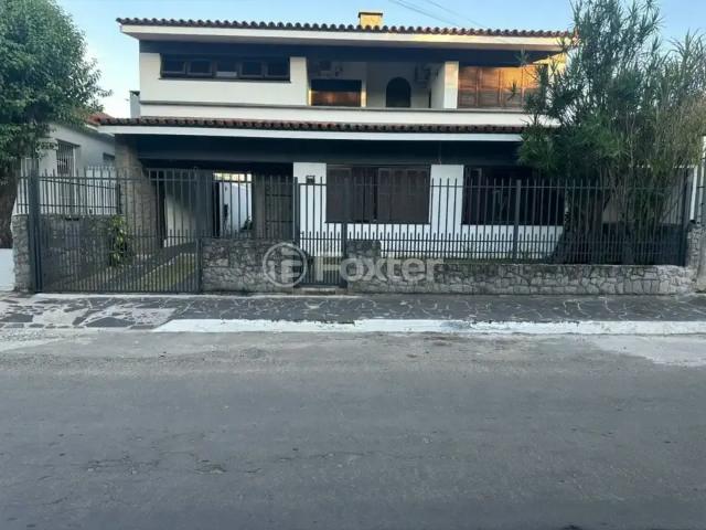 Casa / Sobrado Comercial para Venda em São Gabriel/RS Centro 4 Quartos