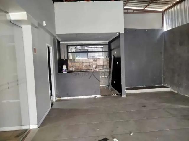 Casa / Sobrado Comercial para Venda em São José dos Campos/SP Jardim Ismênia