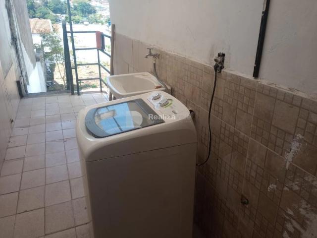 Casa / Sobrado Comercial para Venda em São José dos Campos/SP Jardim Satélite 2 Quartos