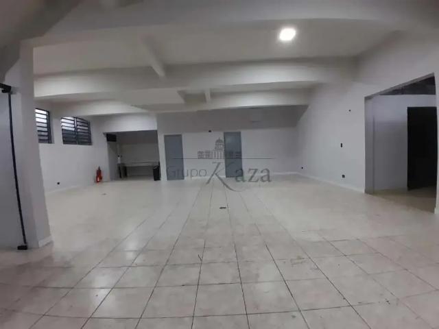 Casa / Sobrado Comercial para Venda em São José dos Campos/SP Palmeiras de São José
