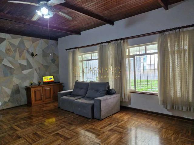 Casa / Sobrado Comercial para Venda em São José dos Campos/SP Vila Adyana