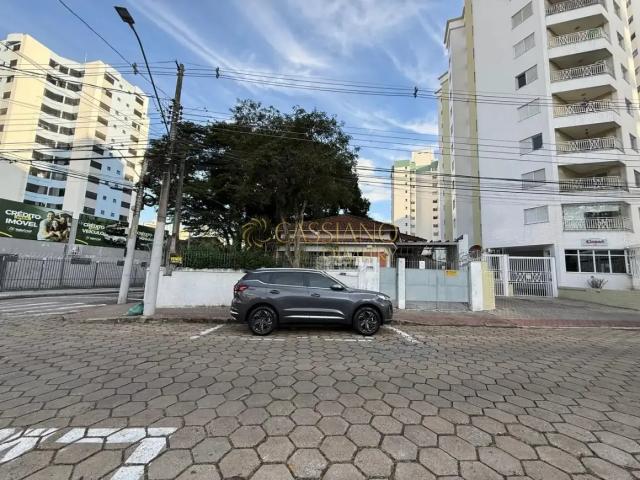 Casa / Sobrado Comercial para Venda em São José dos Campos/SP Vila Adyana
