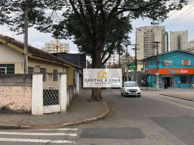 Casa / Sobrado Comercial para Venda em São José dos Campos/SP Vila Ema 3 Quartos