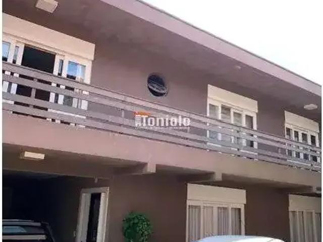 Casa / Sobrado Comercial para Venda em São José dos Pinhais/PR Carioca 7 Quartos
