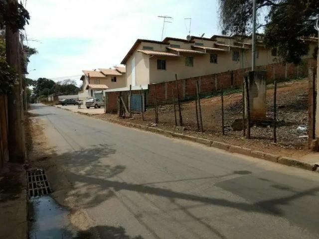 Casa / Sobrado Comercial para Venda em São José da Lapa/MG Chácaras Reunidas São Vicente