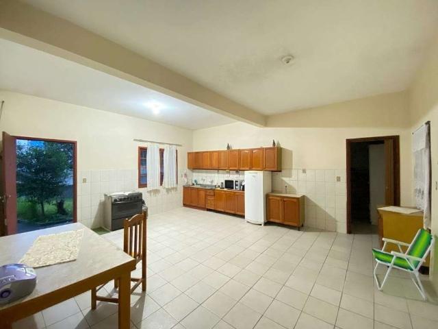 Casa / Sobrado Comercial para Venda em São José/SC Areias