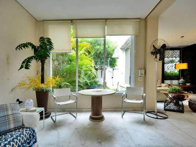 Casa / Sobrado Comercial para Venda em São Paulo/SP Higienópolis 4 Quartos