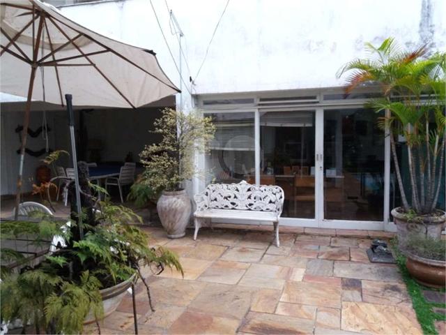 Casa / Sobrado Comercial para Venda em São Paulo/SP Jardim Guedala 6 Quartos