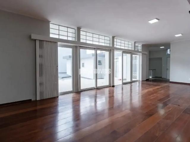 Casa / Sobrado Comercial para Venda em São Paulo/SP Jardim Hípico 4 Quartos