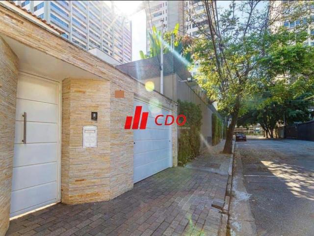 Casa / Sobrado Comercial para Venda em São Paulo/SP Jardim Paulistano 4 Quartos