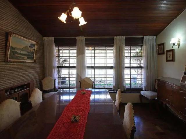 Casa / Sobrado Comercial para Venda em São Paulo/SP Sumaré 3 Quartos