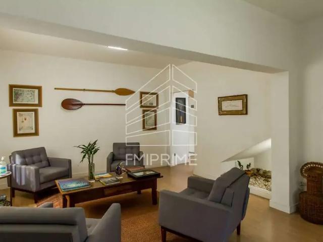 Casa / Sobrado Comercial para Venda em São Paulo/SP Pacaembu