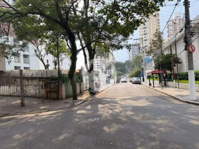 Casa / Sobrado Comercial para Venda em São Paulo/SP Real Parque