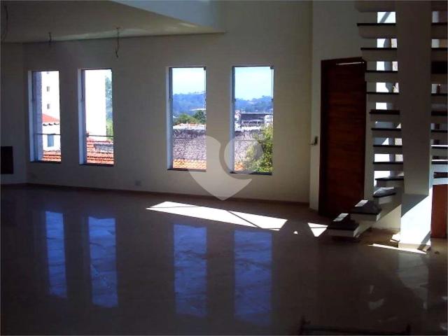 Casa / Sobrado Comercial para Venda em São Paulo/SP Tremembé 3 Quartos