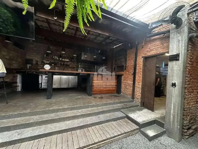 Casa / Sobrado Comercial para Venda em São Paulo/SP Vila Madalena