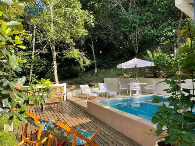 Casa / Sobrado Comercial para Venda em São Sebastião/SP Toque Toque Grande 6 Quartos