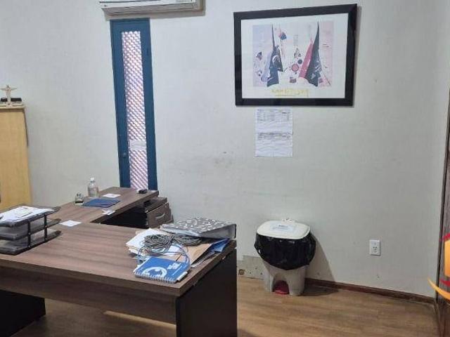 Casa / Sobrado Comercial para Venda em Salvador/BA Amaralina