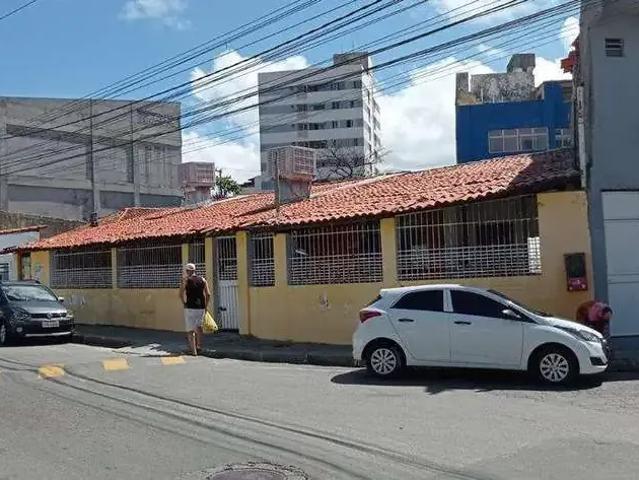 Casa / Sobrado Comercial para Venda em Salvador/BA Boca do Rio